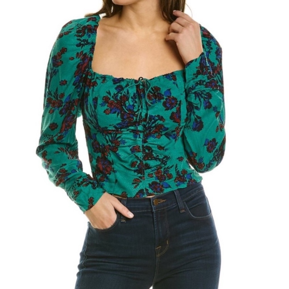 FREE PEOPLE FLORAL TOP NEW WITH TAG (829)